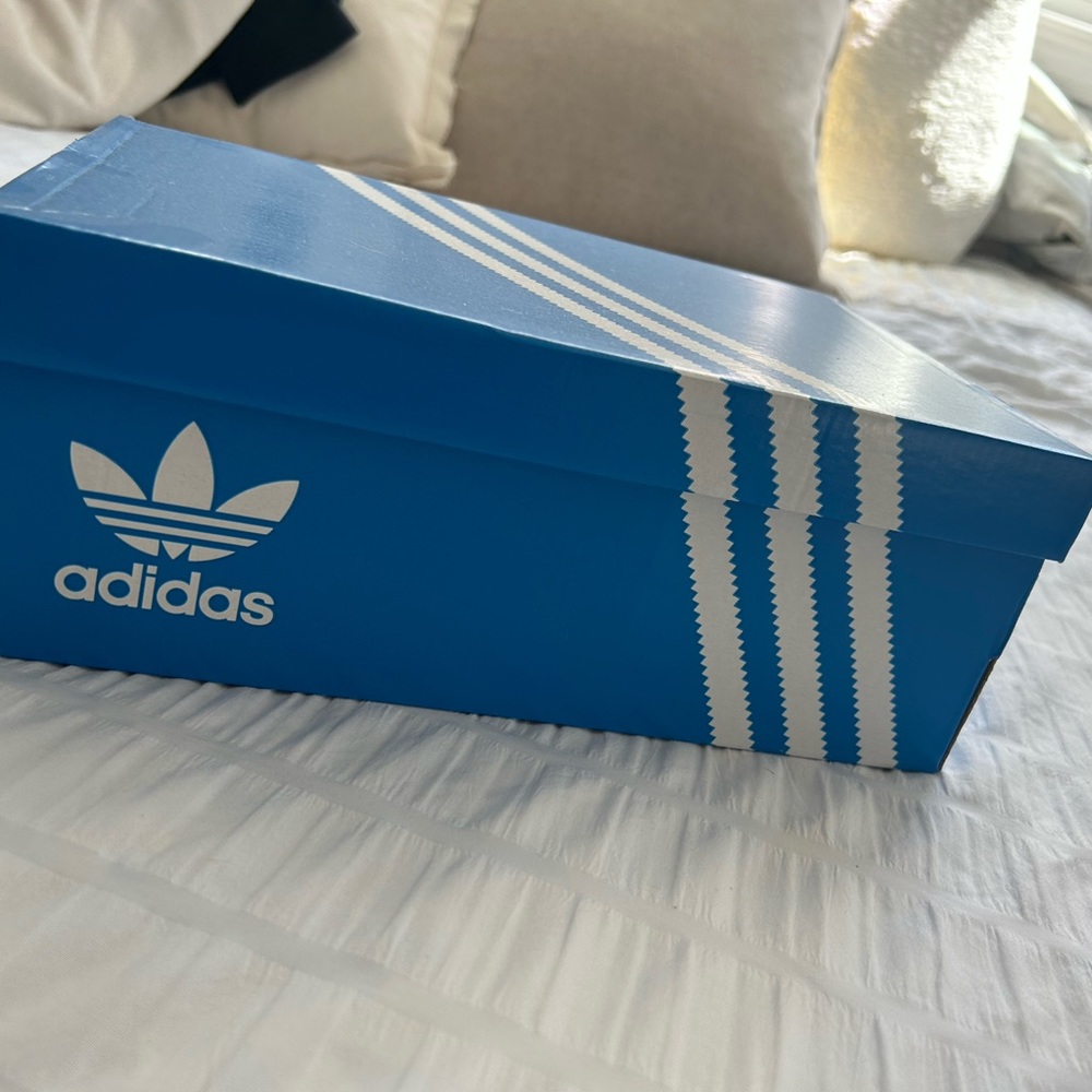 Adidas Campus 00s Shoes Green - Picture 12 of 12